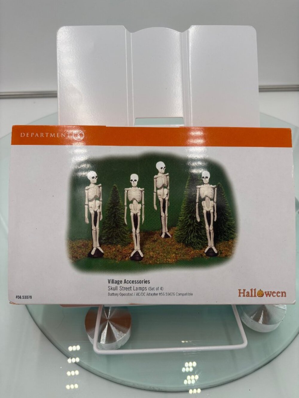 Department 56 "Skull Street Lamps" (2002) - #56.53079 (MINT BNIB)